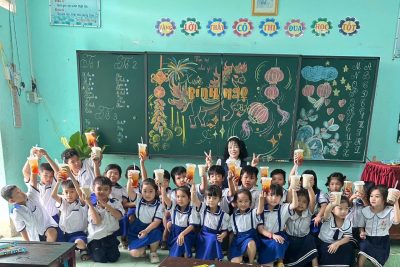 CÔNG TÁC PHỐI HỢP GIỮA GIÁO VIÊN CHỦ NHIỆM VỚI PHỤ HUYNH HỌC SINH LỚP 2/2